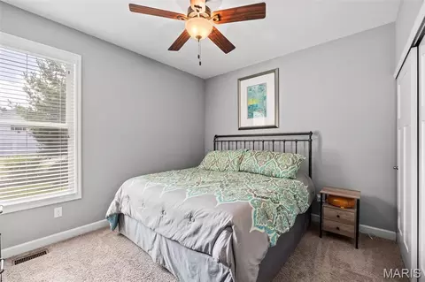 Bedroom - 270 Vatterott Farm Rd, Pacific, MO 63069 photo 2 of 3