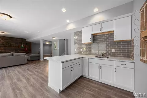 Kitchen - 270 Vatterott Farm Rd, Pacific, MO 63069 photo 4 of 4