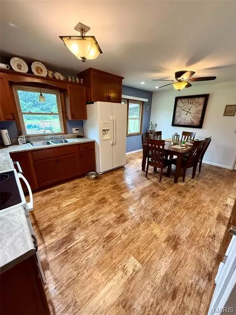 Kitchen - 66 Edith Dr, Bourbon, MO 65441 photo 1 of 4