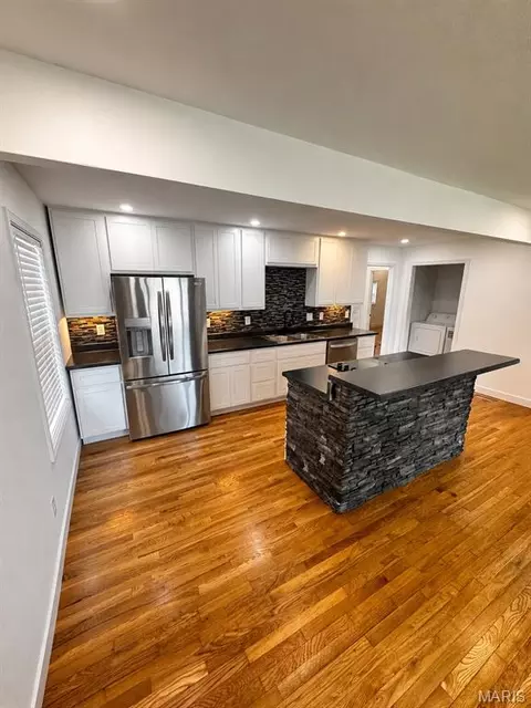 Kitchen - 445 Manion, Sullivan, MO 63080 photo 8 of 9
