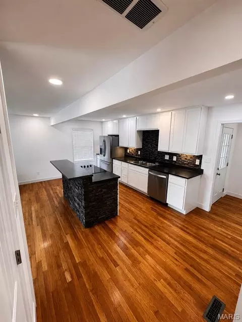 Kitchen - 445 Manion, Sullivan, MO 63080 photo 1 of 9