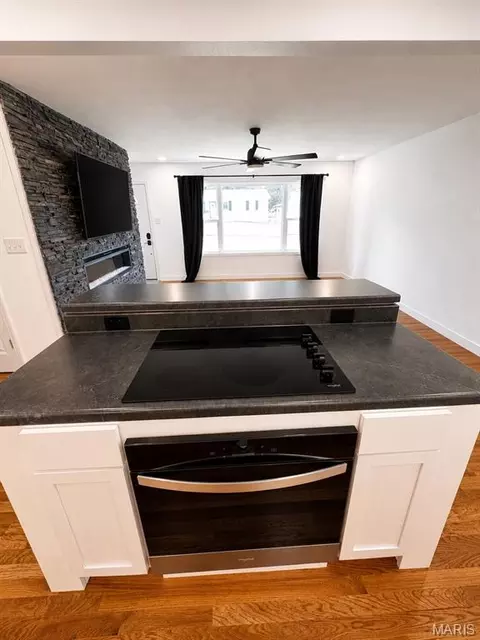 Kitchen - 445 Manion, Sullivan, MO 63080 photo 7 of 9