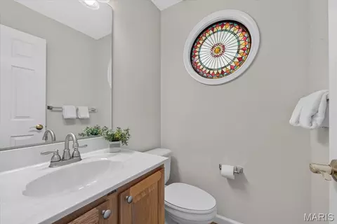 Bath - 259 Cheval Square Dr, Chesterfield, MO 63005 photo 3 of 5