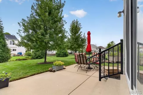Exterior - 259 Cheval Square Dr, Chesterfield, MO 63005 photo 2 of 8