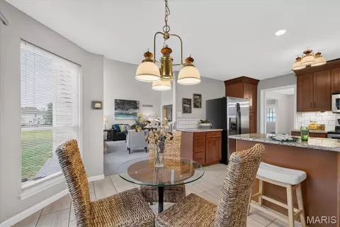 Dining - 259 Cheval Square Dr, Chesterfield, MO 63005 photo 5 of 5