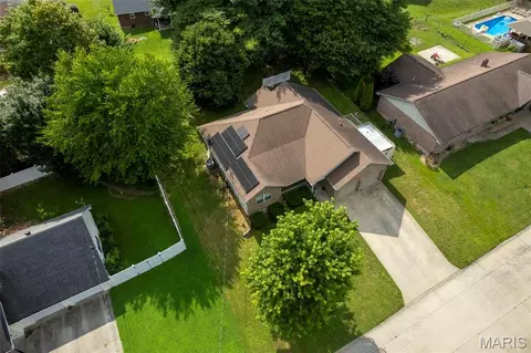 View/Area - 815 Pecan Ln, Jackson, MO 63755 photo 2 of 5