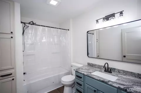 Bath - 804 E Main St, Richland, MO 65556 photo 5 of 7