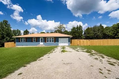 Exterior - 804 E Main St, Richland, MO 65556 photo 6 of 6