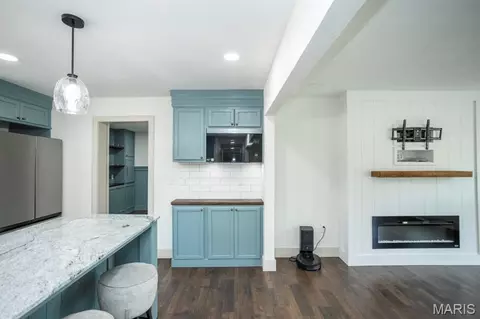 Other - 804 E Main St, Richland, MO 65556 photo 1 of 8
