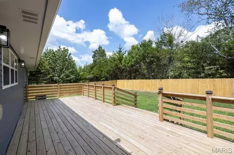 Exterior - 804 E Main St, Richland, MO 65556 photo 2 of 6