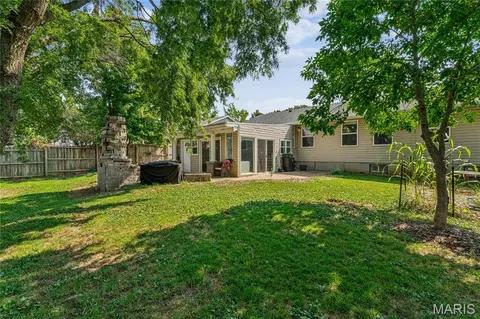 Exterior - 871 Molloy Dr, O'fallon, MO 63366 photo 6 of 9