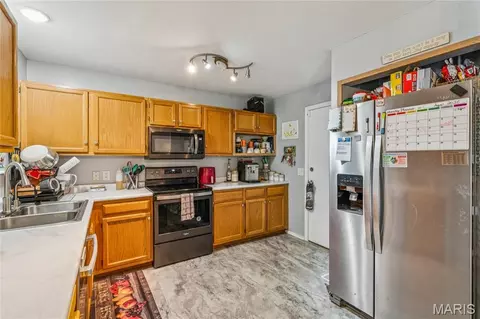 Kitchen - 871 Molloy Dr, O'fallon, MO 63366 photo 1 of 3