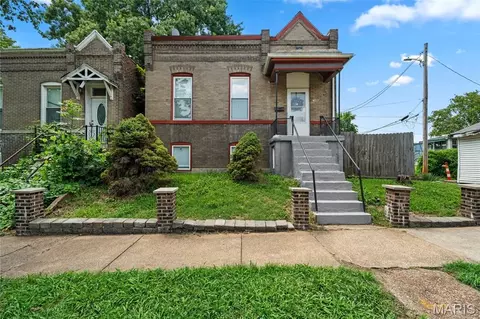 4717 S Compton Ave, Saint Louis, MO 63111