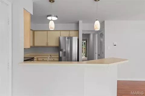 Kitchen - 1323 Holgate Dr #B, Ballwin, MO 63021 photo 3 of 4