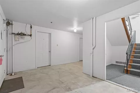 Entry Way - 1323 Holgate Dr #B, Ballwin, MO 63021 photo 2 of 2