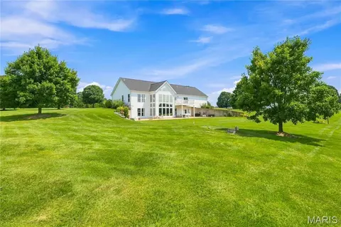Exterior - 3 Bluff Haven Dr, Troy, MO 63379 photo 3 of 6