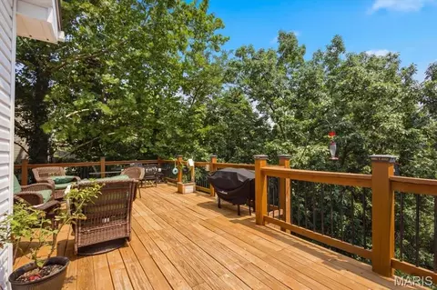 Exterior - 688 Meramec View Dr, Eureka, MO 63025 photo 6 of 12