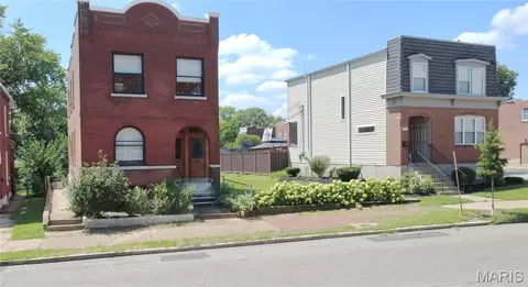 2822 Arsenal St, Saint Louis, MO 63118