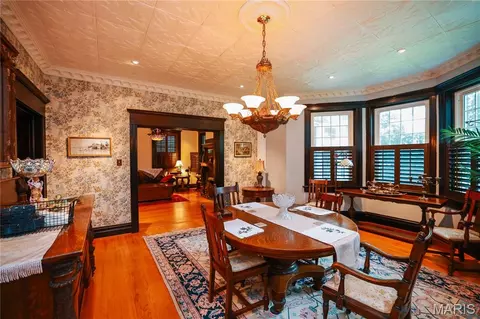Dining - 201 N Jackson St, Kennett, MO 63857 photo 3 of 5