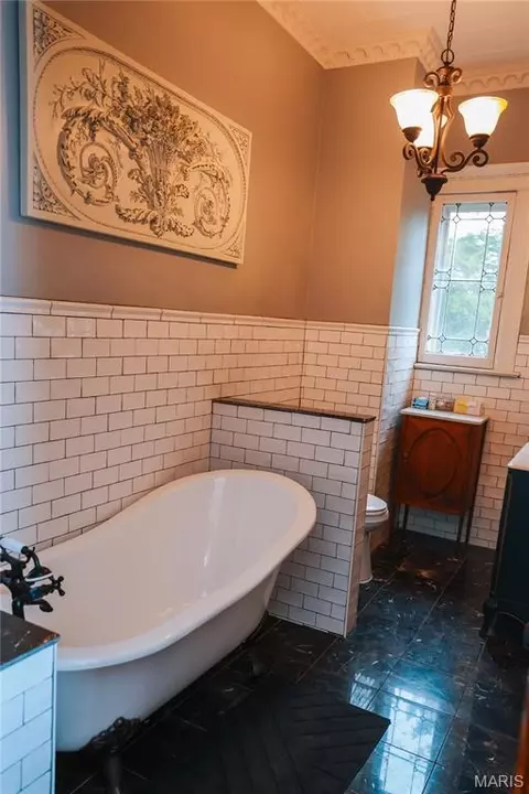 Bath - 201 N Jackson St, Kennett, MO 63857 photo 6 of 8