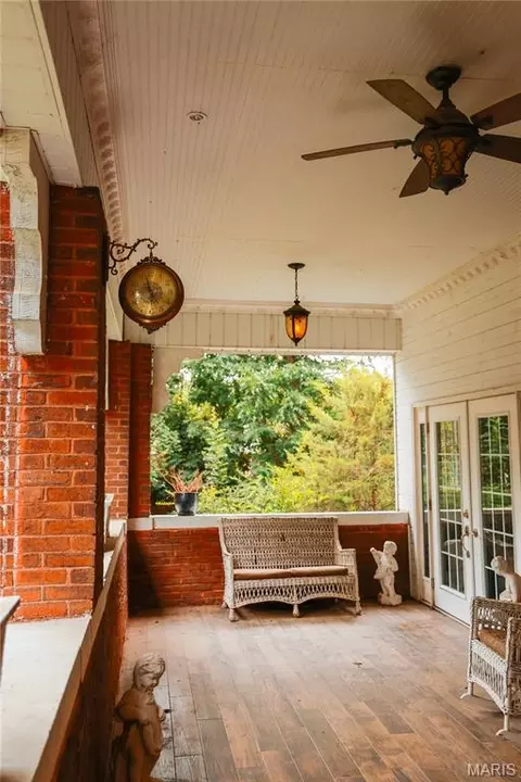 Exterior - 201 N Jackson St, Kennett, MO 63857 photo 6 of 19