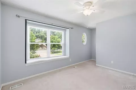 Bedroom - 816 Ginger Wood Ct, Ballwin, MO 63021 photo 4 of 5
