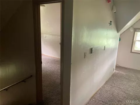 Entry Way - 445 E Sedgwick St, Brookfield, MO 64628 photo 6 of 6