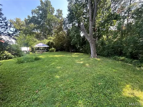 Exterior - 1306 E 3rd St, Washington, MO 63090 photo 2 of 2