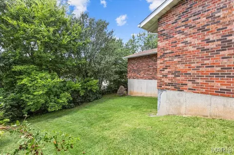 Exterior - 9 Matthew Ct, Arnold, MO 63010 photo 3 of 4