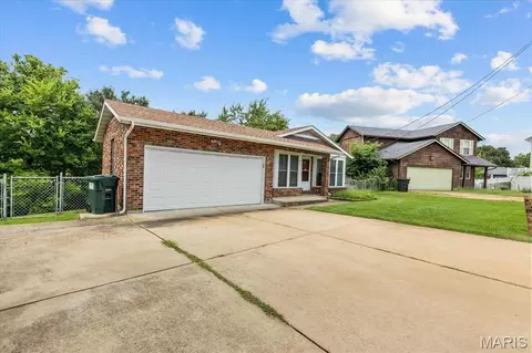 Exterior - 9 Matthew Ct, Arnold, MO 63010 photo 2 of 4