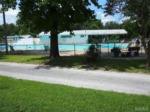 Exterior - 5 Eagle Dr, Sparta, IL 62286 photo 2 of 3