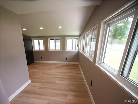 Other - 5 Eagle Dr, Sparta, IL 62286 photo 7 of 10
