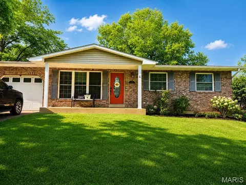 205 Pell Ave, Farmington, MO 63640