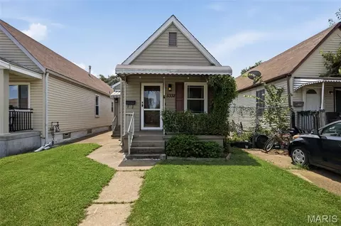 5332 Northrup Ave, Saint Louis, MO 63110