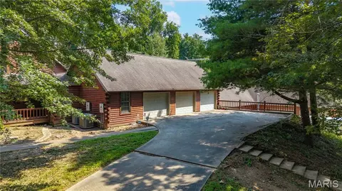 Exterior - 331 Pine Log Ln, Jackson, MO 63755 photo 4 of 20