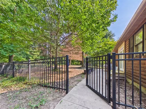 Exterior - 331 Pine Log Ln, Jackson, MO 63755 photo 17 of 20