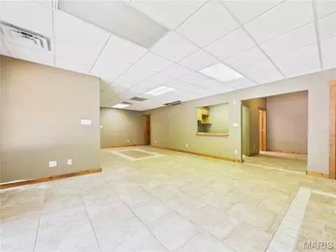 Living - 331 Pine Log Ln, Jackson, MO 63755 photo 8 of 8