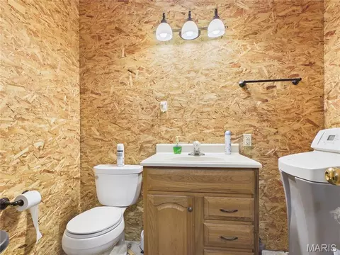 Bath - 331 Pine Log Ln, Jackson, MO 63755 photo 8 of 8