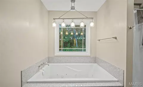 Bath - 13355 County Road 3240, Rolla, MO 65401 photo 2 of 4