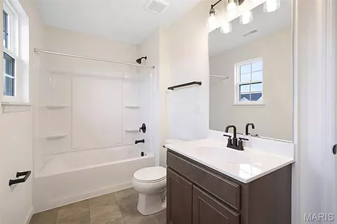 Bath - 361 Olympic Dr, Gray Summit, MO 63069 photo 4 of 4