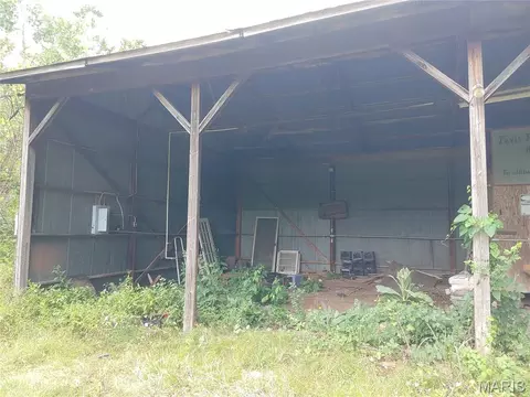 Exterior - 2139 County Road 101, Ironton, MO 63650 photo 7 of 24