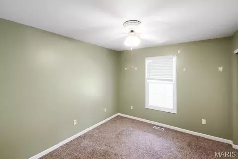 Bedroom - 308 Deep Woods Dr, Saint Clair, MO 63077 photo 3 of 3