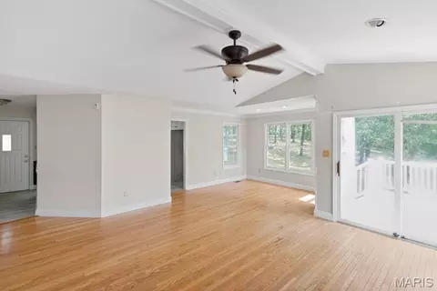 Living - 308 Deep Woods Dr, Saint Clair, MO 63077 photo 3 of 4