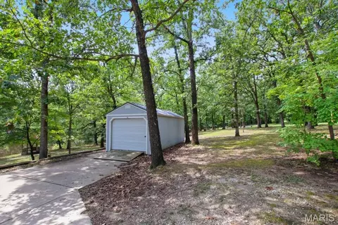 Exterior - 308 Deep Woods Dr, Saint Clair, MO 63077 photo 4 of 6