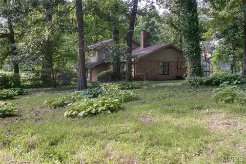 103 Frontenac Frst, Frontenac, MO 63131 photo 3