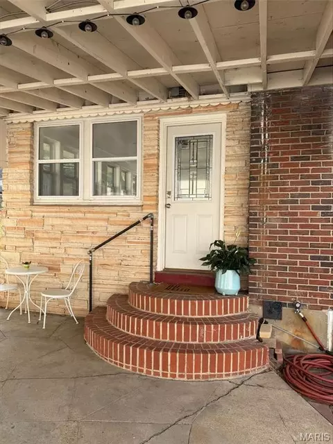 Exterior - 422 Stark Blvd, Hermann, MO 65041 photo 9 of 12