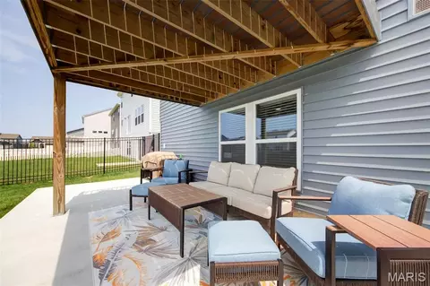 Exterior - 2211 Eagle River Dr, O'fallon, MO 63366 photo 10 of 15