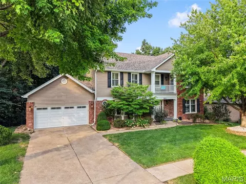 3471 Brookwood Cir, Saint Charles, MO 63301