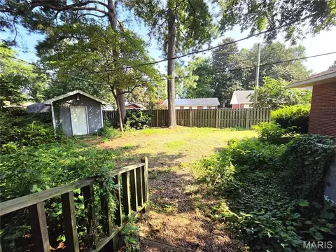 Exterior - 925 Brown Ln, Kennett, MO 63857 photo 5 of 7