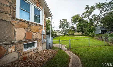 Exterior - 508 E 12th St, Rolla, MO 65401 photo 4 of 6
